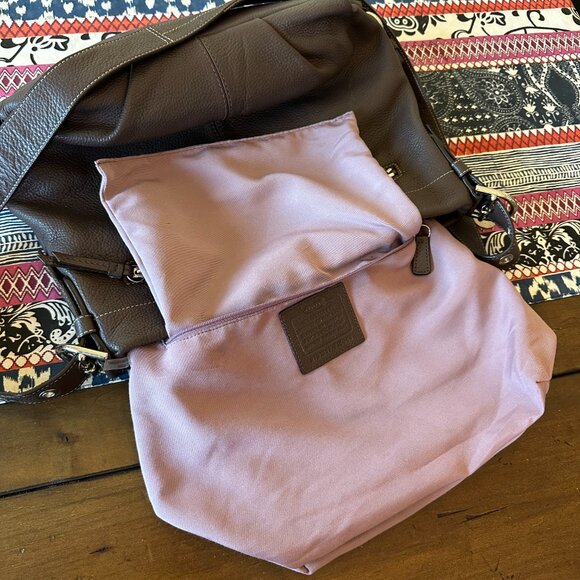 Coach 2Way Duffle Shoulder Bag, Brown Pebbled Leather F15064, EUC - Picture 9 of 12